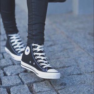 Black and white high top converse unisex
